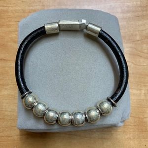 9.25 sterling silver with leather man bracelet